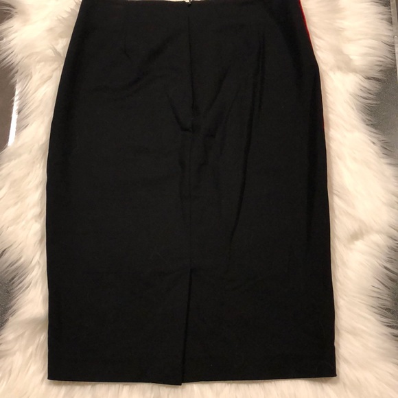 MOVING SALE!! 1. State | Geo Print Pencil Skirt 📦 - Picture 4 of 4